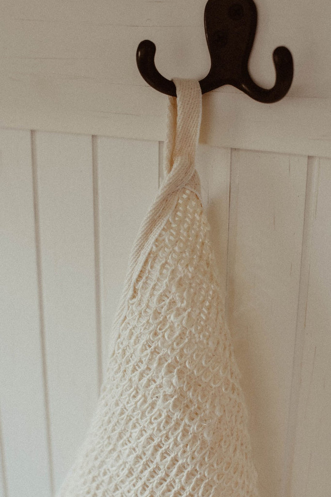 Natural Exfoliating Sisal Washcloth — Nourish + Soul